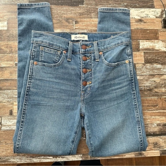 NWOT Madewell Petite 10" High-Rise Skinny in Dewitt Wash Button-Front - Picture 10 of 10